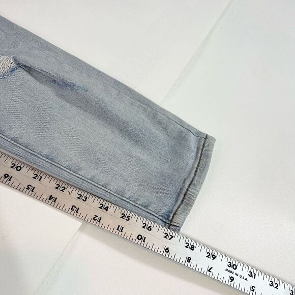 Judy Blue Jeans Womens 28 Light Wash Boyfriend Fit Distressed Pants Denim - Picture 5 of 12